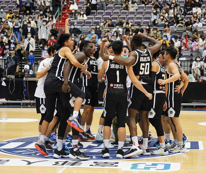 麥班達「心理特訓」　政大挺進冠軍賽