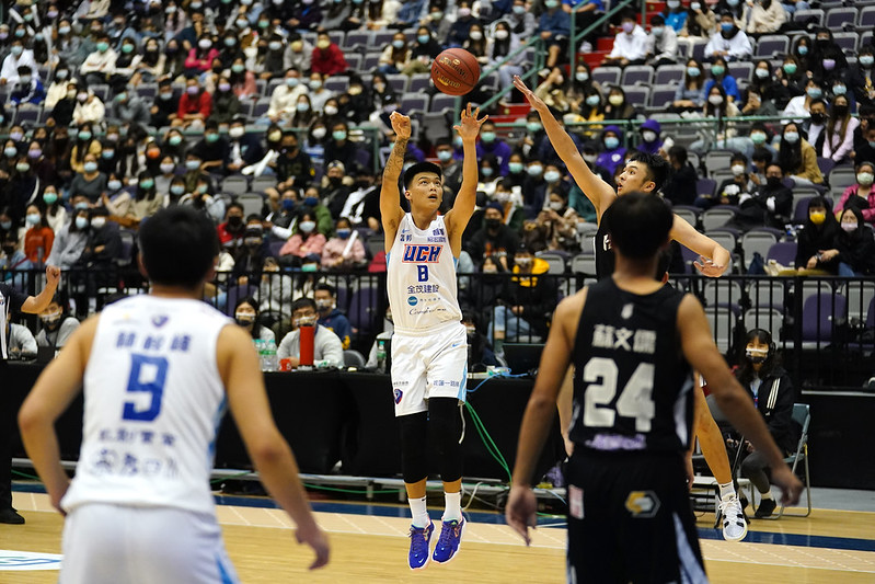 健行挺過輸球壓力收季軍　劉孟竹：心疼球員