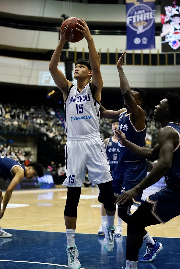 張鎮衙飆25分　政大奪校史首冠