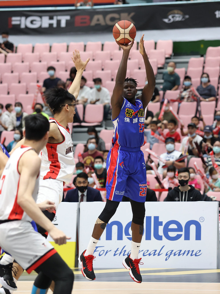 首談「扭蛋」事件　斑霸：傷我很深