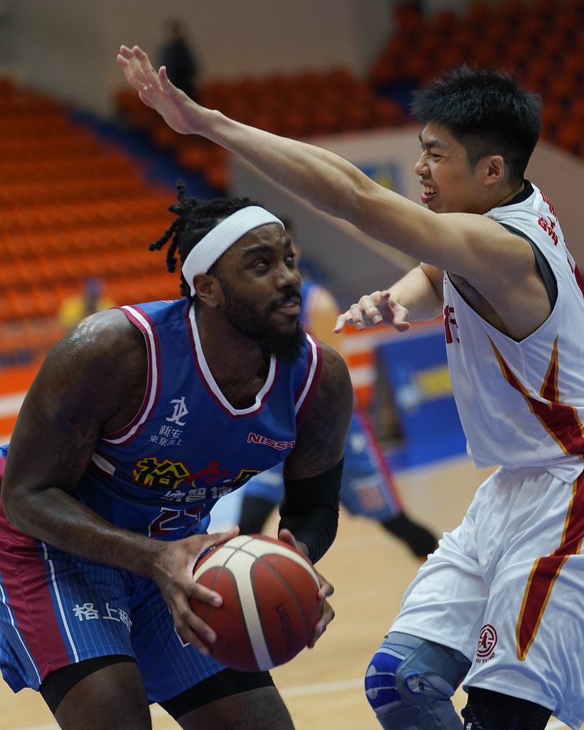 克里斯馬斯傷癒轟28分　邱大宗怒飆球員