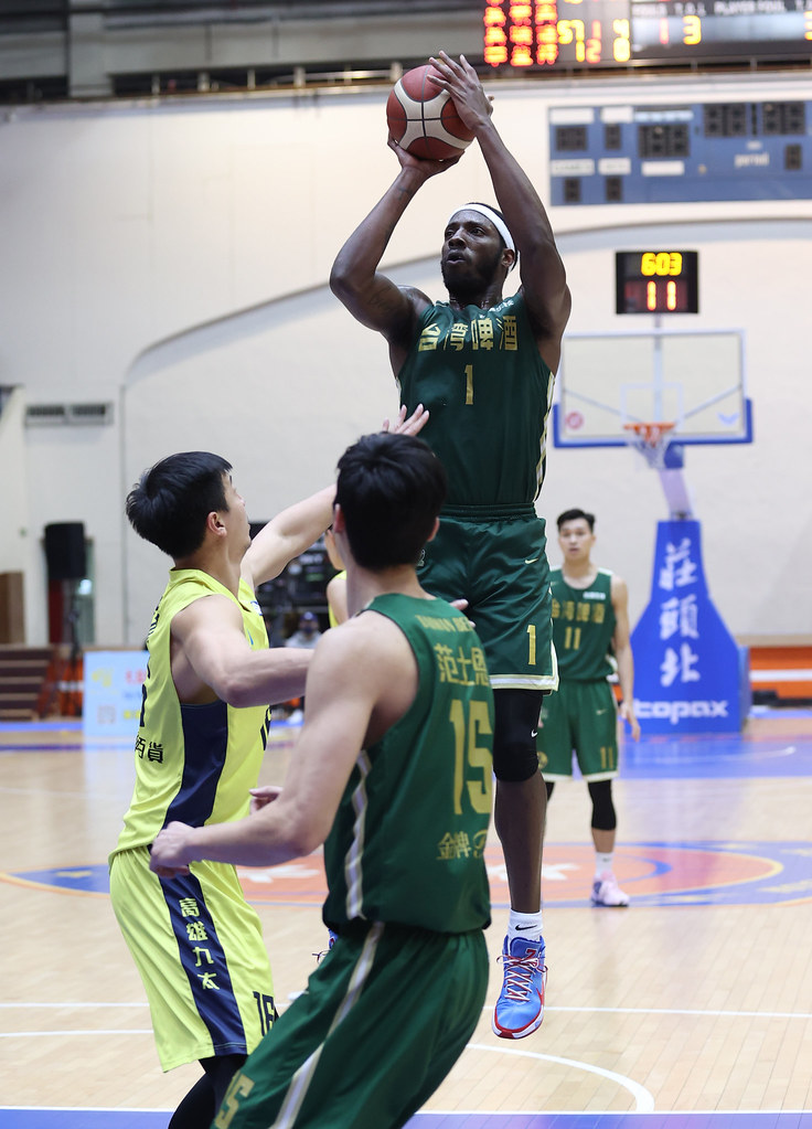 台啤火力全開　直落3挺進冠軍賽