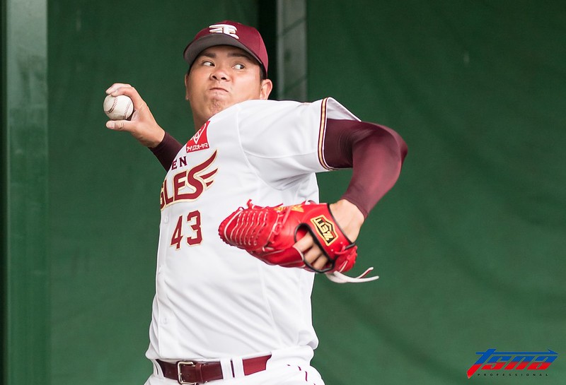 台灣茂野吾郎？　宋家豪單局撿帽5次