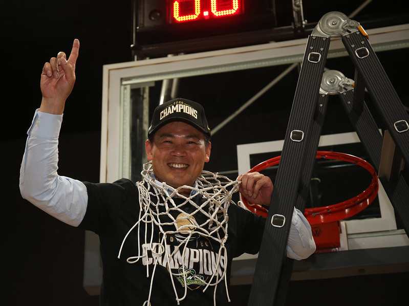 台啤「另類」連霸　周俊三蟬聯年度教練