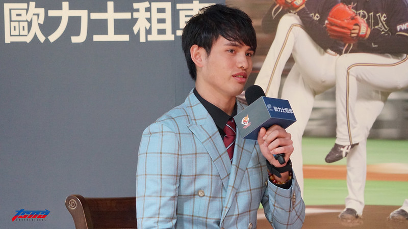 暗指張奕下二軍　歐力士監督說重話