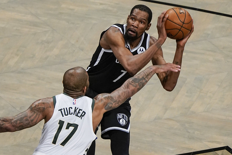 創紀錄得分卻輸球　Durant：我XX的腳踩線