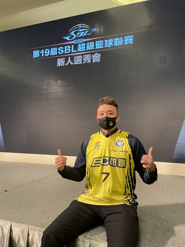 曾柏喻浪子回頭　減重14公斤成SBL狀元