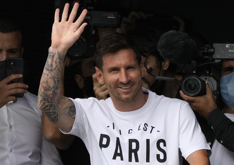 PSG正式宣佈　2年約簽下Messi