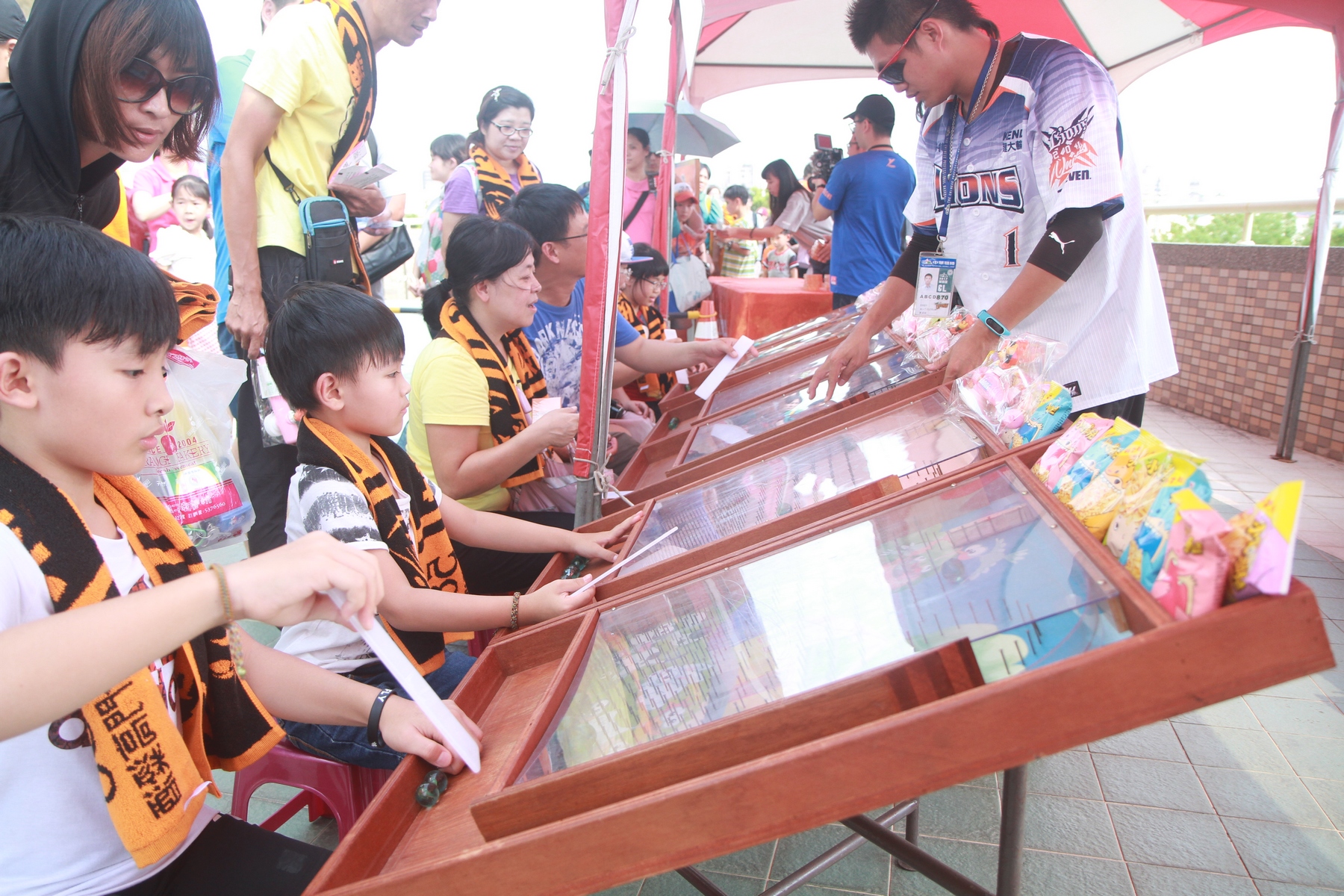 我的少男時代主打懷舊風　傑尼獅撲克牌超搶手