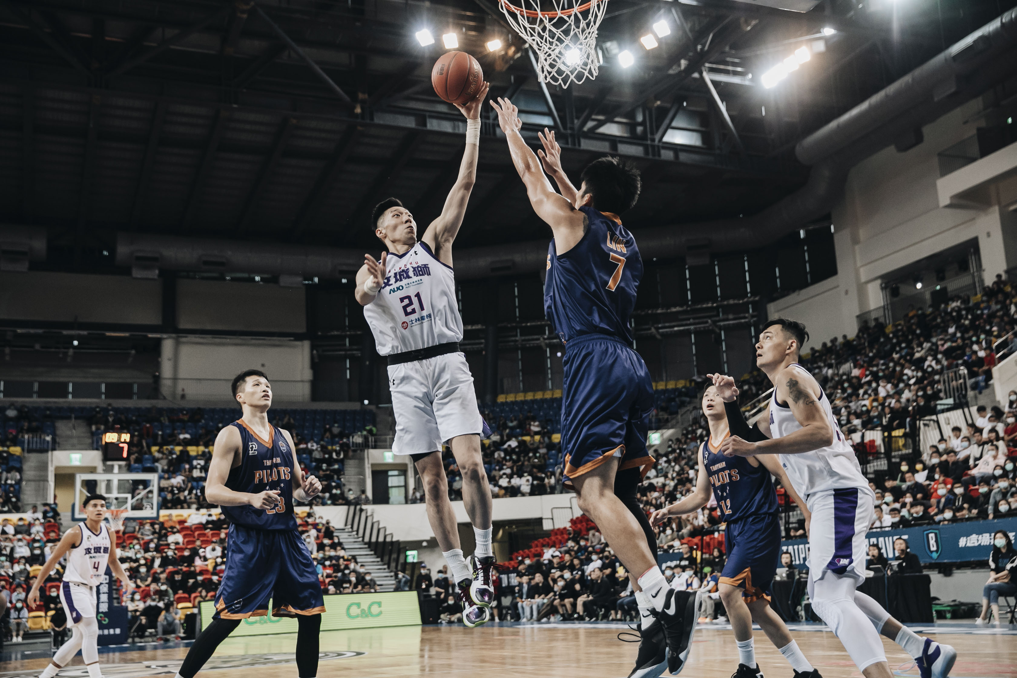 成力煥23分好表現　攻城獅逆轉領航猿