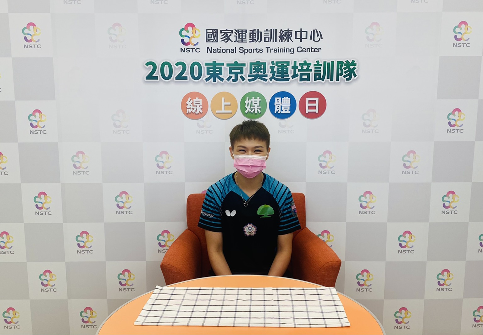 羨慕莊智淵身材健壯　陳思羽：背肌可夾100元