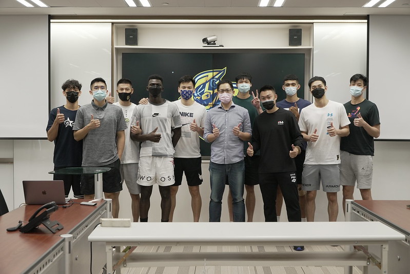 安排媒體應對課程　中信特攻實際模擬