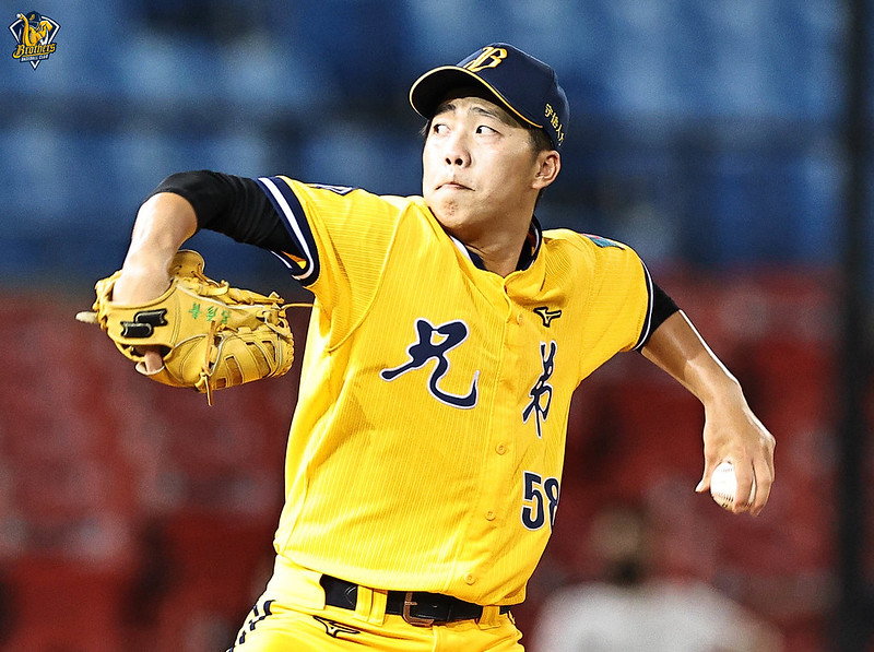 投手丘太軟前2局兩隊掉8分　呂彥青6局飆9K奪勝