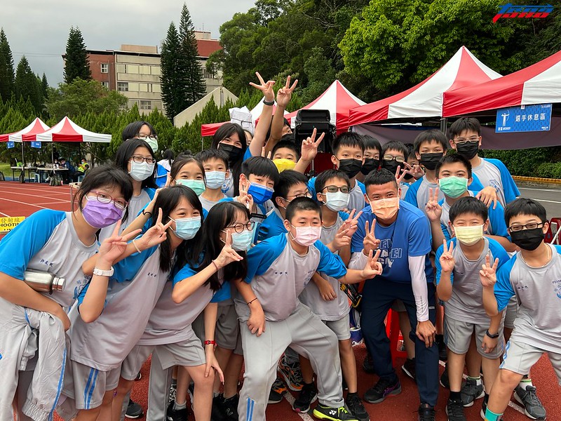 「湯包旋風」席捲全台　學弟妹爭相合照