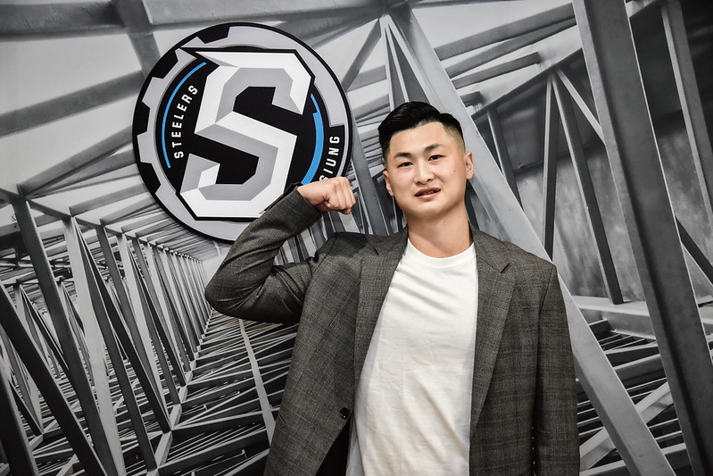 改披鋼鐵人戰袍　彭俊諺心情複雜