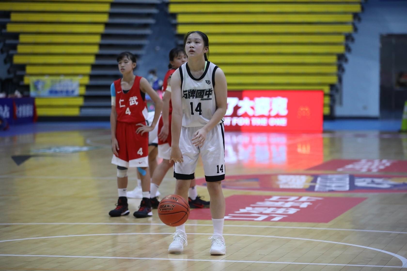 老爸進補牛排、牛奶　汪真依4個月暴長7公分