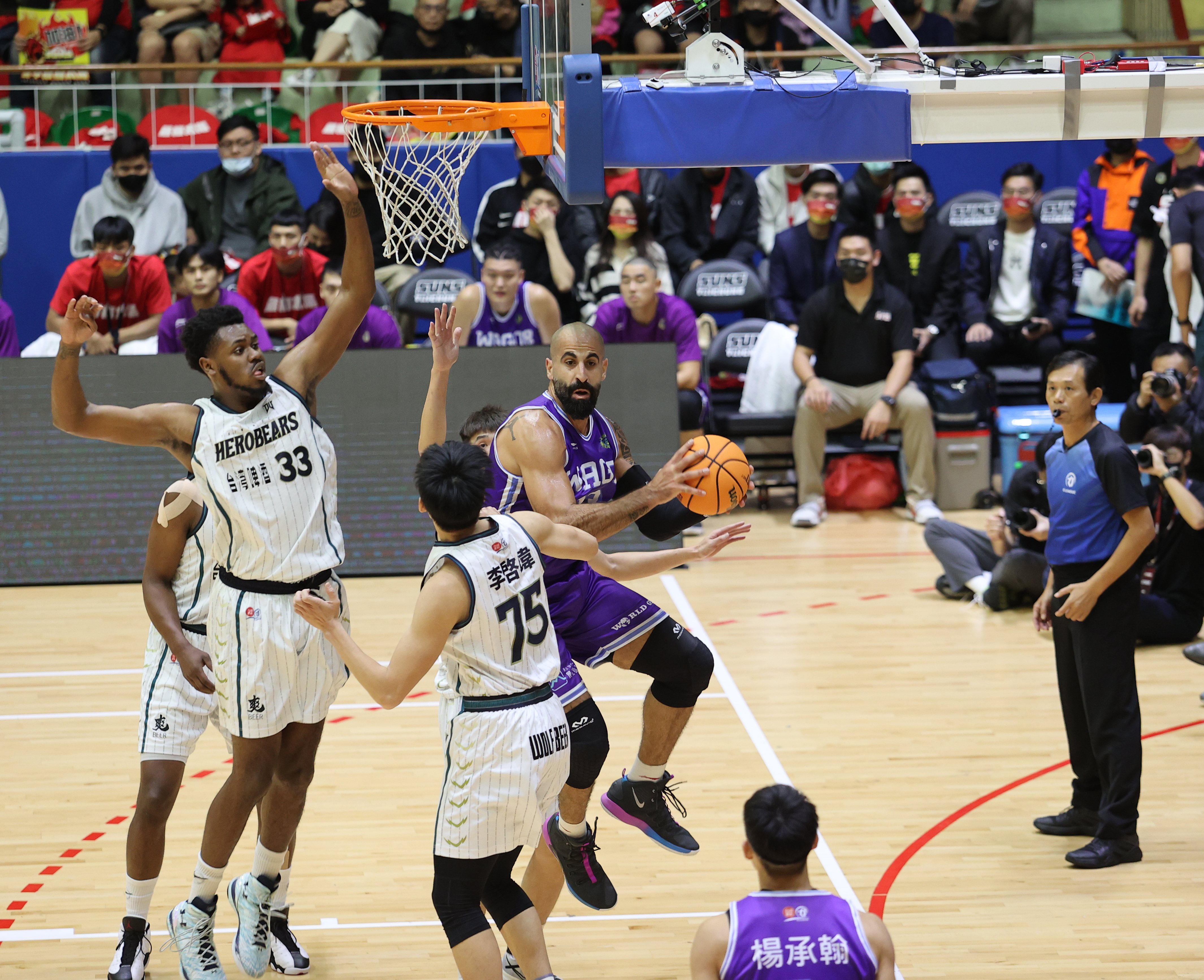 3洋1亞外合體　太陽收隊史首勝