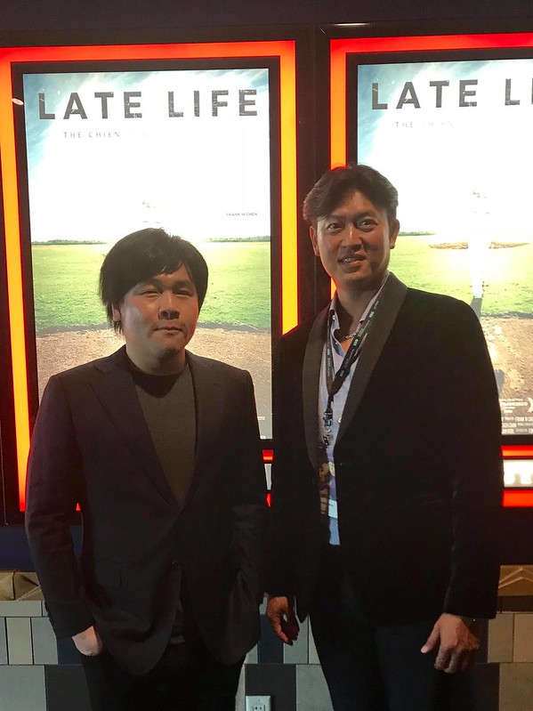 《後勁:王建民》洛杉磯亞太影展首映導演陳惟揚與王建民。(WYC影視提供)