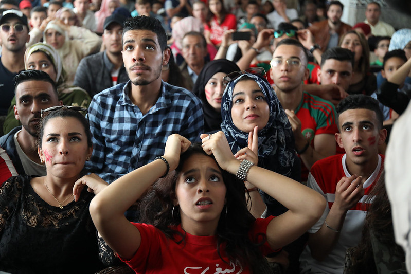 伊朗球迷不分男女，齊聚觀賽。（AFP授權）