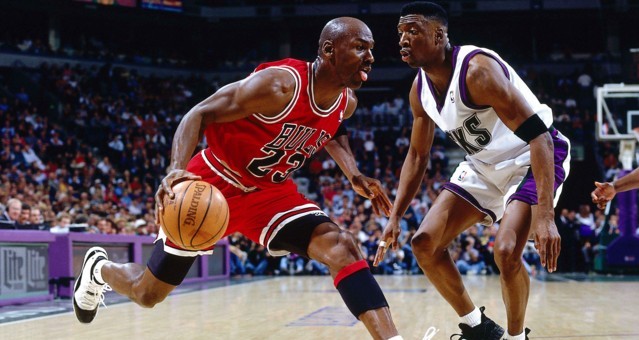 籃球場上的步伐之美 - "The Art of footwork"