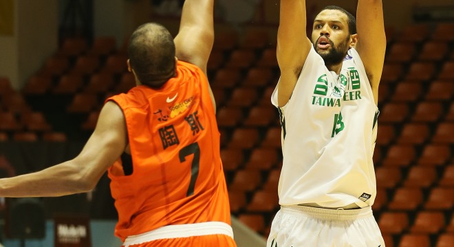 使出吃奶力氣　歐布萊恩再剋璞園