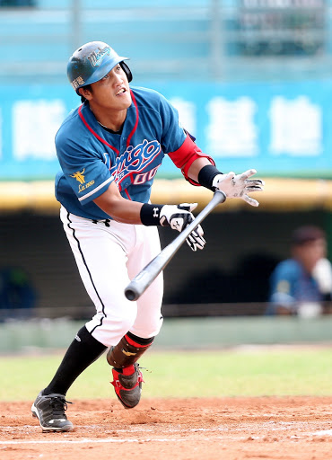 獅隊牛棚沒守成　桃猿奪官辦熱身賽首勝