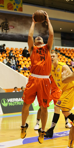 蔡文誠再當本土洋將　璞園篤定例行賽前2