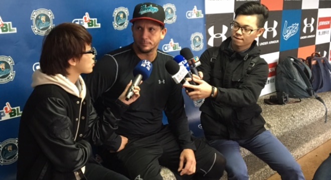 羅曼開幕戰對兄弟先發　洪總考量不怯場