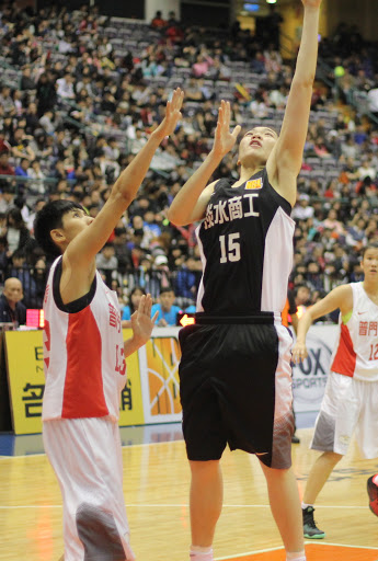 普門食物中毒　淡商41分大勝闖冠軍戰