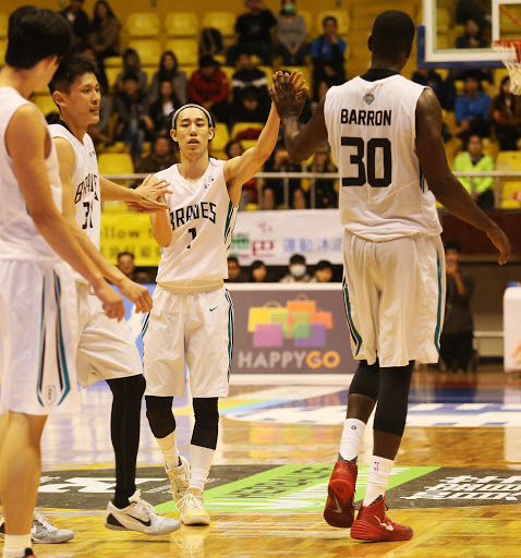 林書緯獲最佳新人　要拚週二晉級