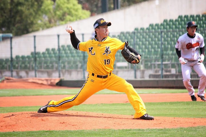 6戰豪取54分再破紀錄　兄弟單日兩勝義大