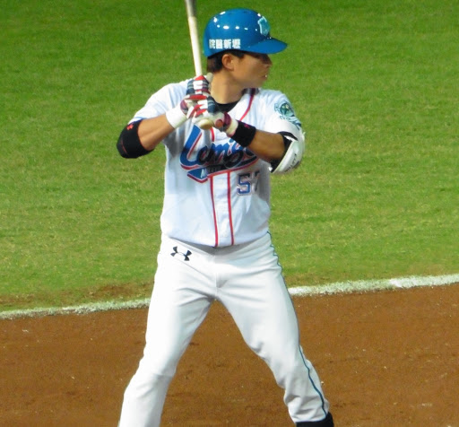 鍾承祐手掌骨折開刀　預計休6到8週