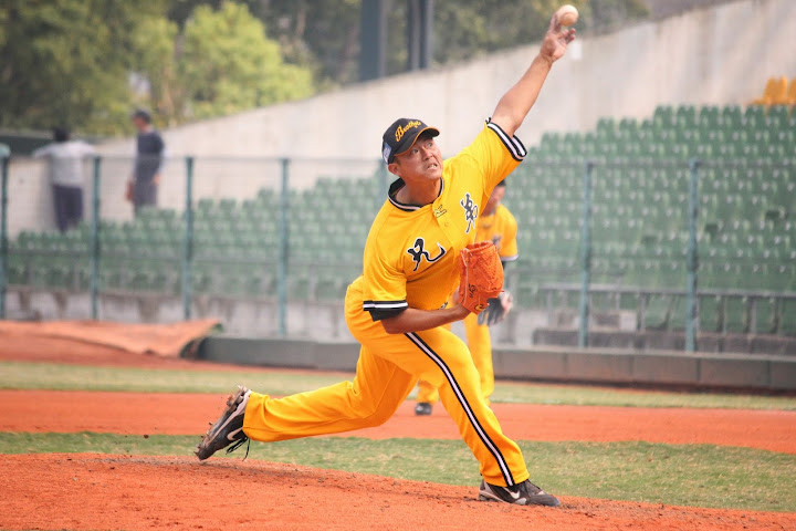 兄弟包3月投打MVP　鄭錡鴻、蔣智賢獲獎