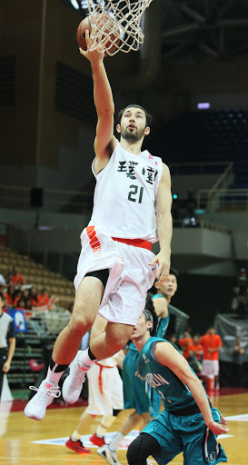 璞園回來了！　2連勝富邦