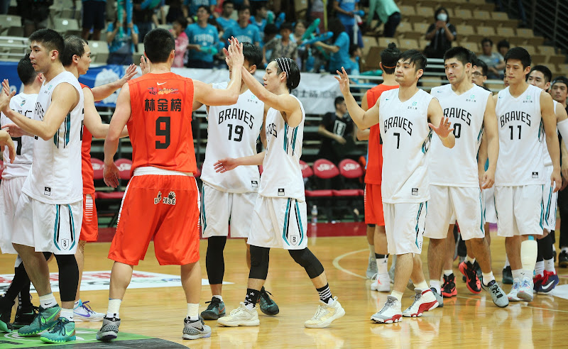 富邦輸球創文化　盼展望下季