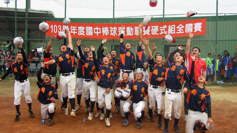 衛冕軍鶴聲扣倒勝　東石開轟挺進16強