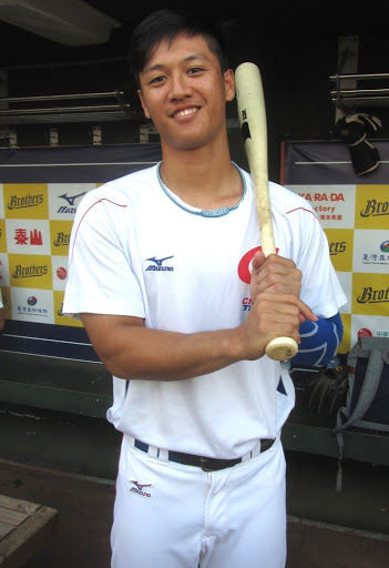 蘇智傑裝睡掩飾緊張　簽約金有望破獅隊史