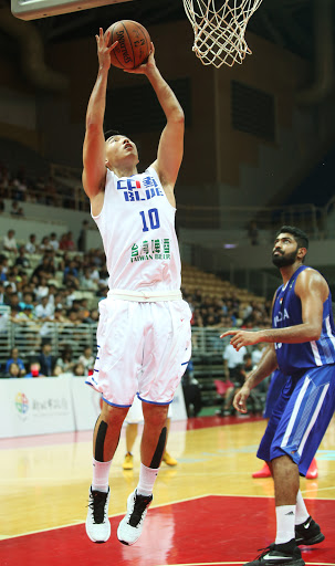 CBA選秀台將第一人　胡瓏貿和「溪湖」當隊友