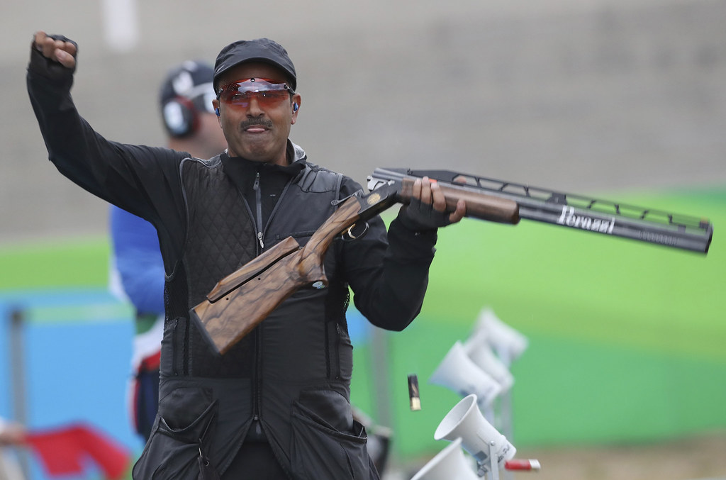 奪獨立運動員隊首金　Al-Deehani只想舉國旗