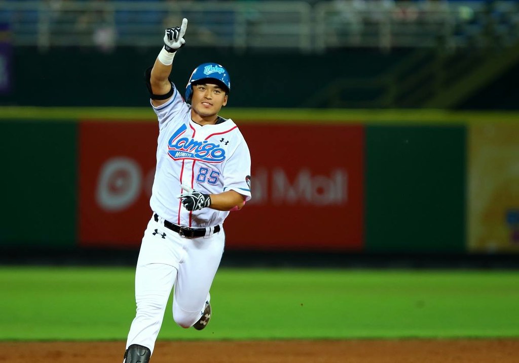 朱育賢長打火力夯　歸功文化勤做重訓