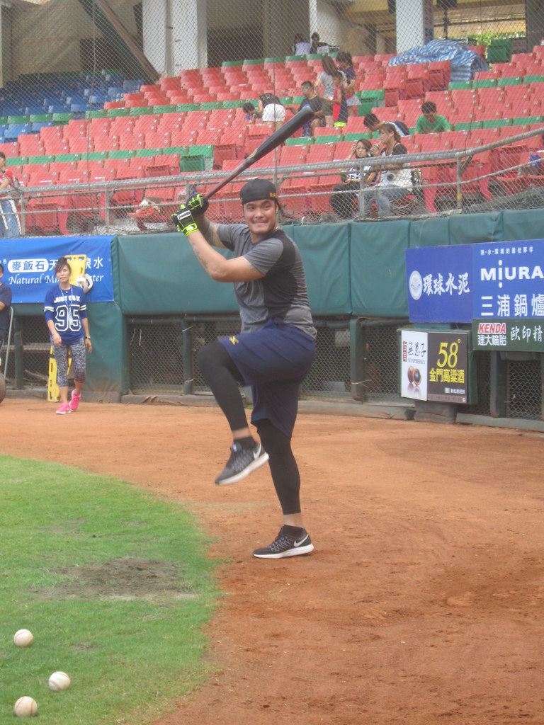 林智勝返一軍代打　許基宏腰傷22日檢查