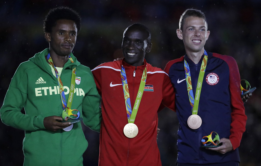 Kipchoge馬拉松奪金　何盡平100名