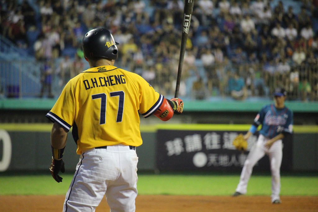 被球打到2次　鄭達鴻：手腫到沒辦法打