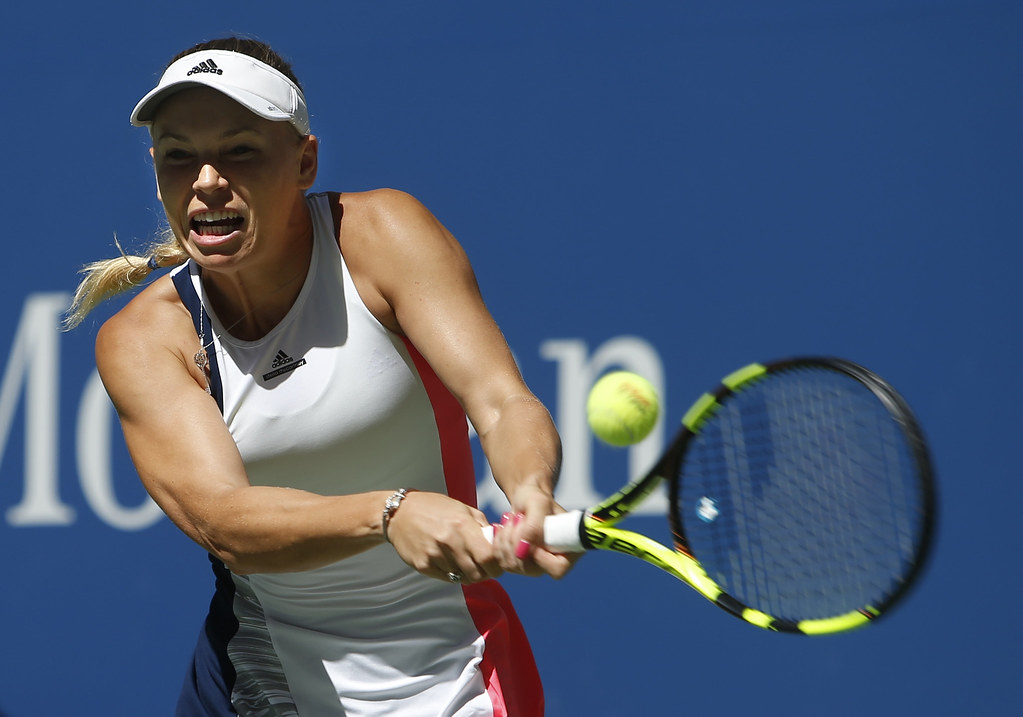 Kerber準決賽槓Wozniacki　詹詠然晉混雙4強