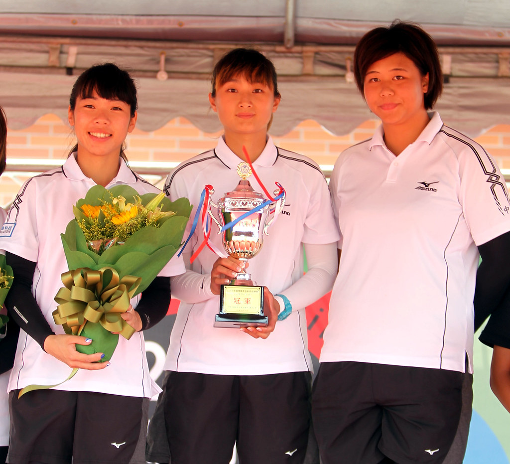 走出塵爆意外　喻妍毓和老隊友合體摘金