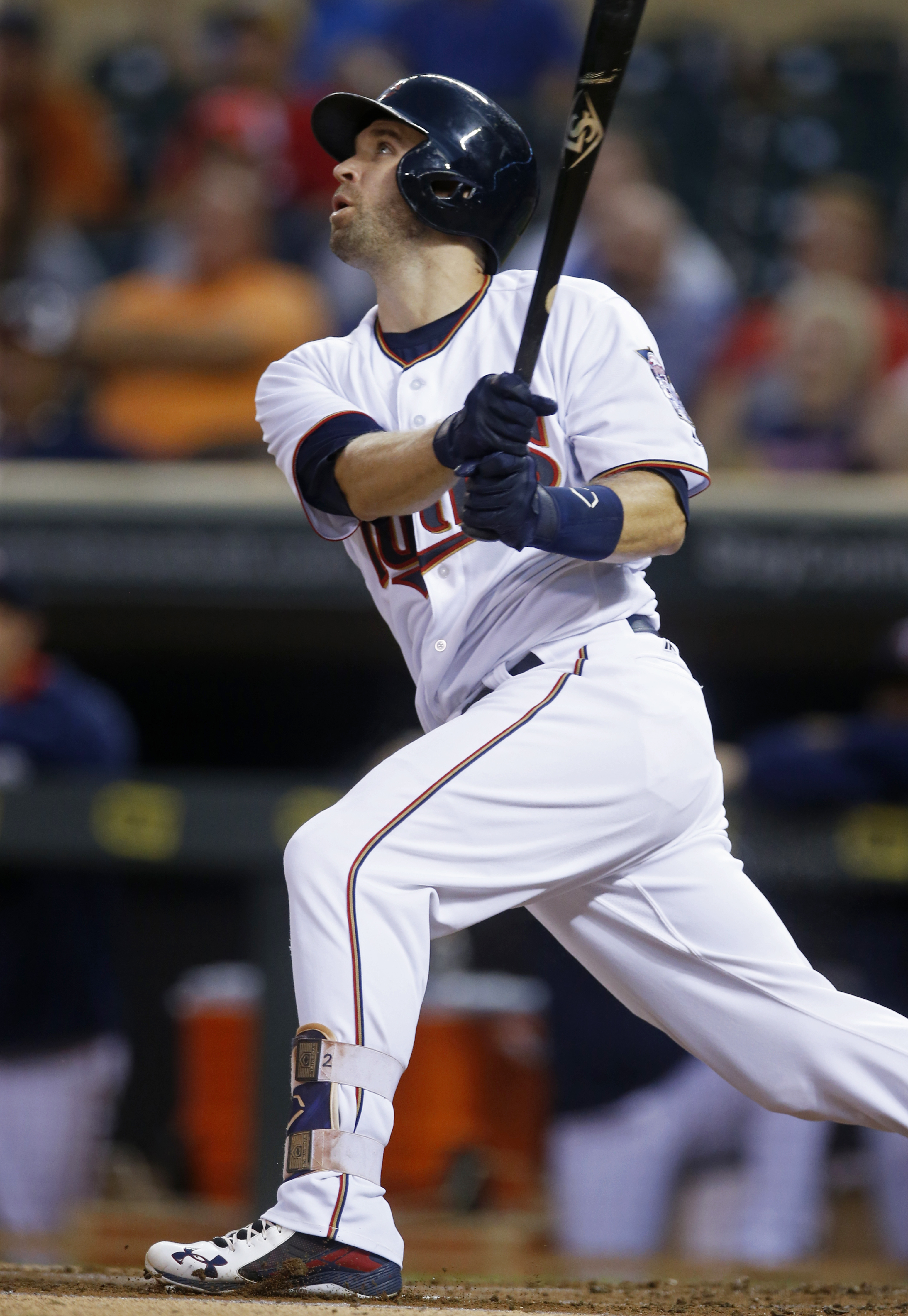 Dozier再建功　雙城客場打虎