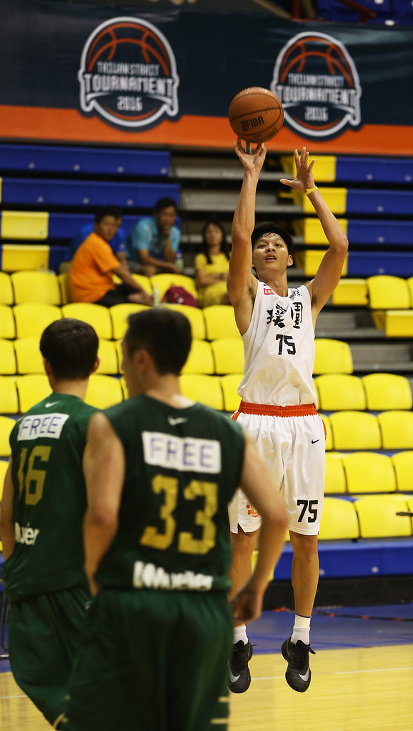 李啟瑋飆6記三分球　璞園奪勝獲季軍