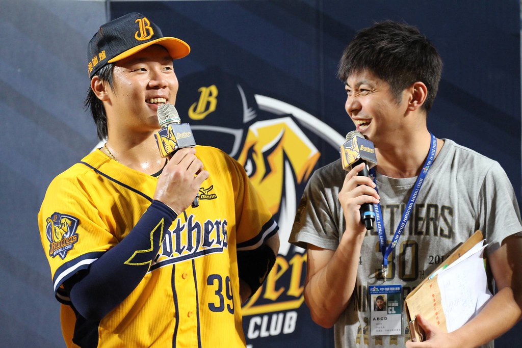 兄弟9下逆轉戰局　Lamigo季後賽還有希望