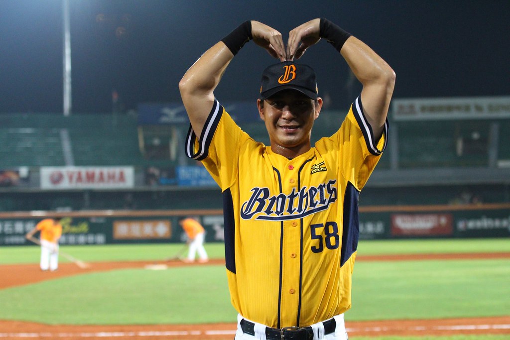 曾陶鎔首轟出爐　中信兄弟4連勝