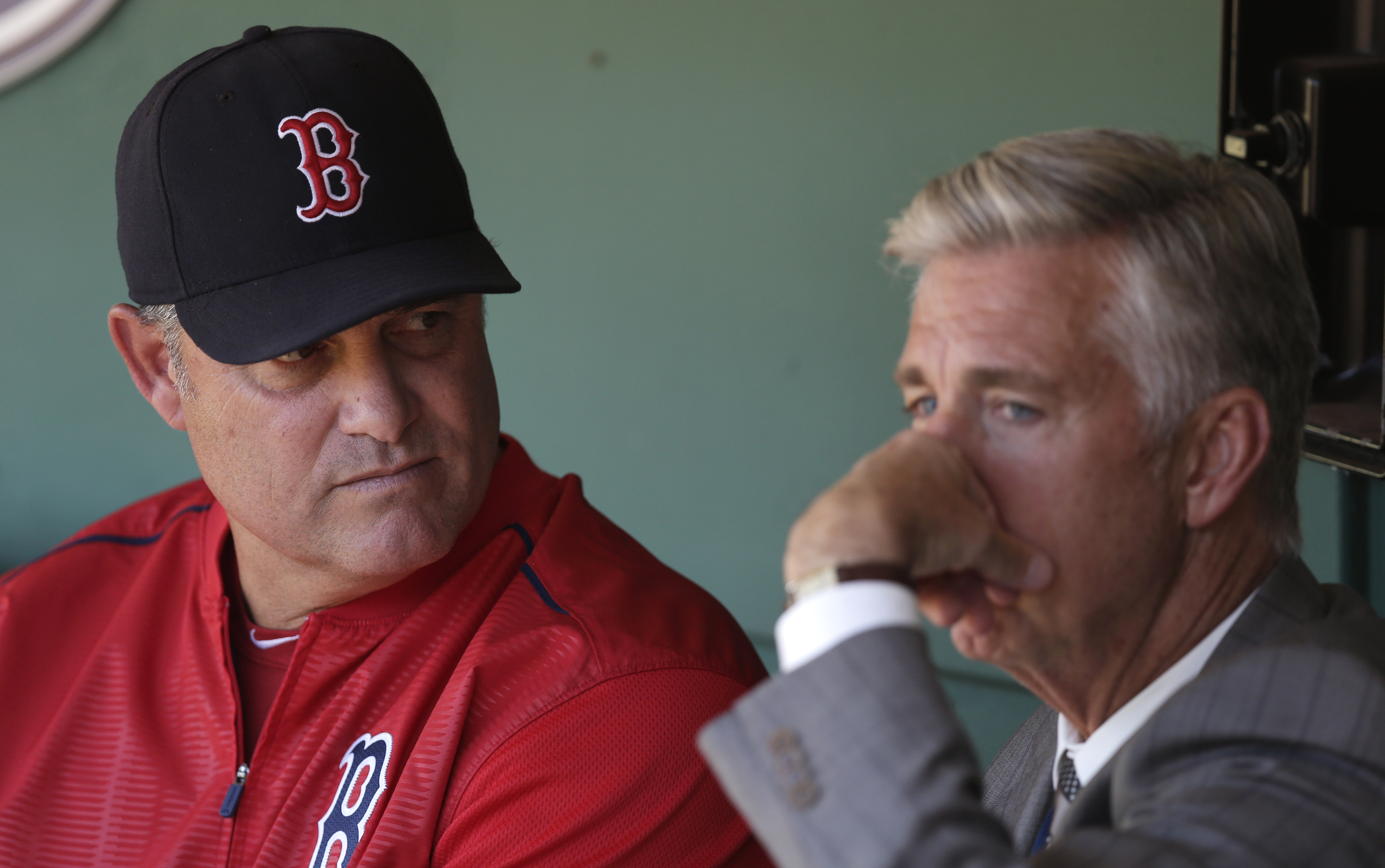 首輪就遭橫掃出局　紅襪不開除總教練